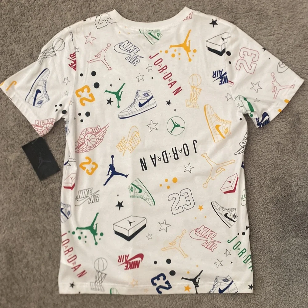 Nike Air Jordan Graphic T-Shirt - Picture 2 of 2